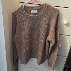 Old navy sweater